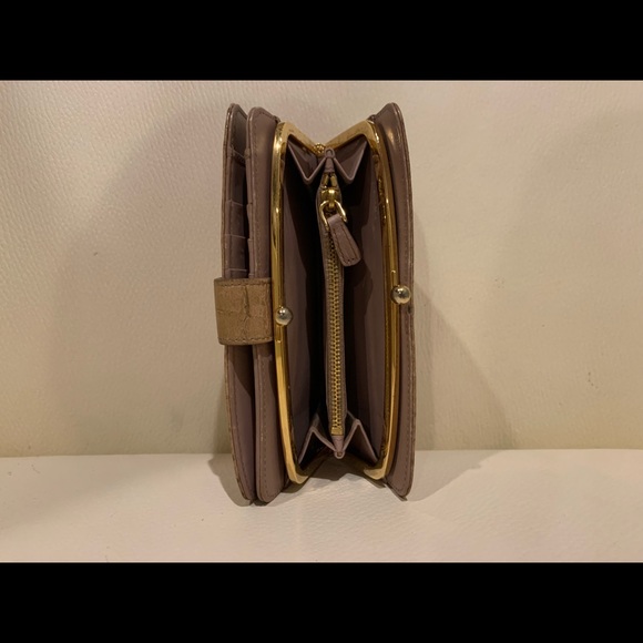 Miu Miu Croco-printed Leather Wallet Powder Pink - Picture 4 of 4